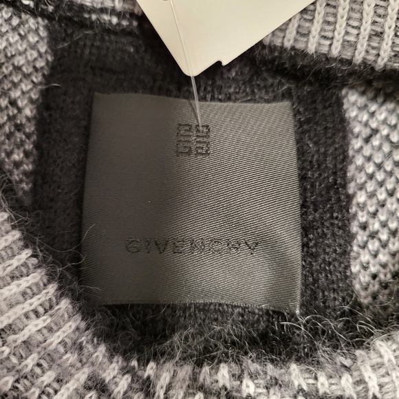 GIVENCHY 4G Checked Mohair Sweater - Picture 5 of 8